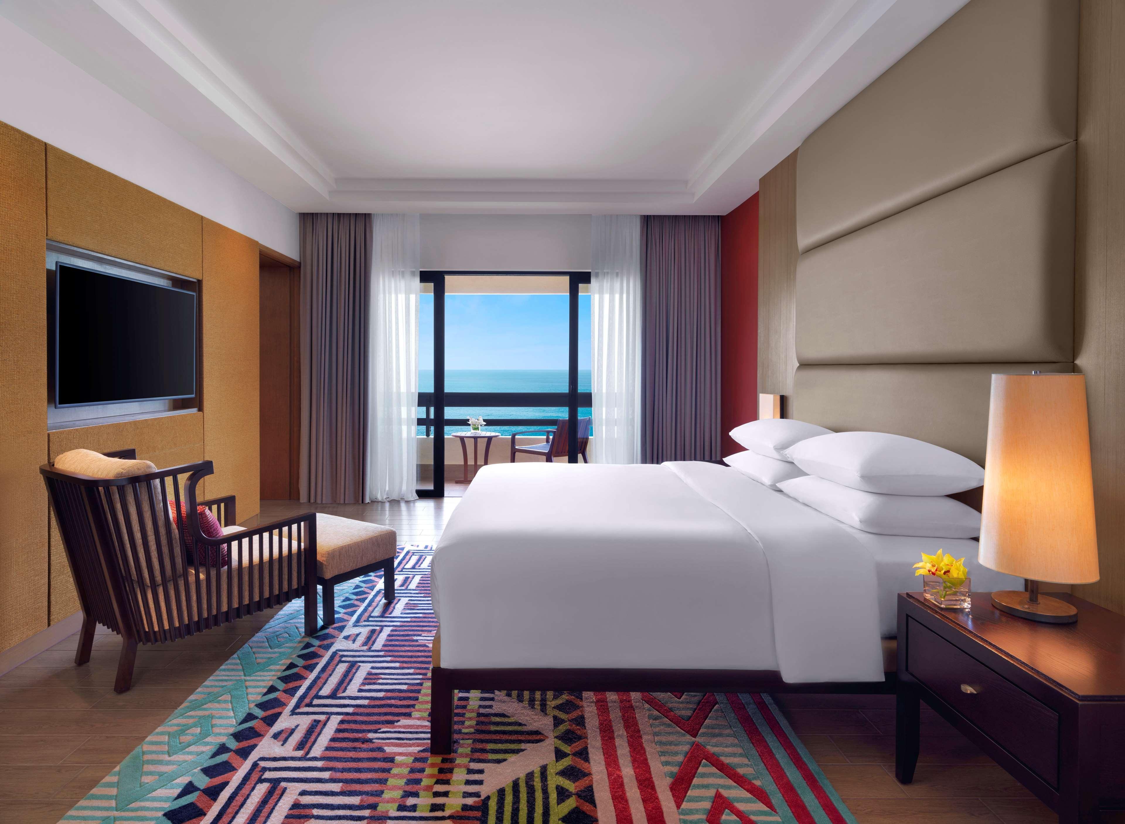 Hyatt Regency Kuantan Resort Екстер'єр фото Deluxe Ocean View Room