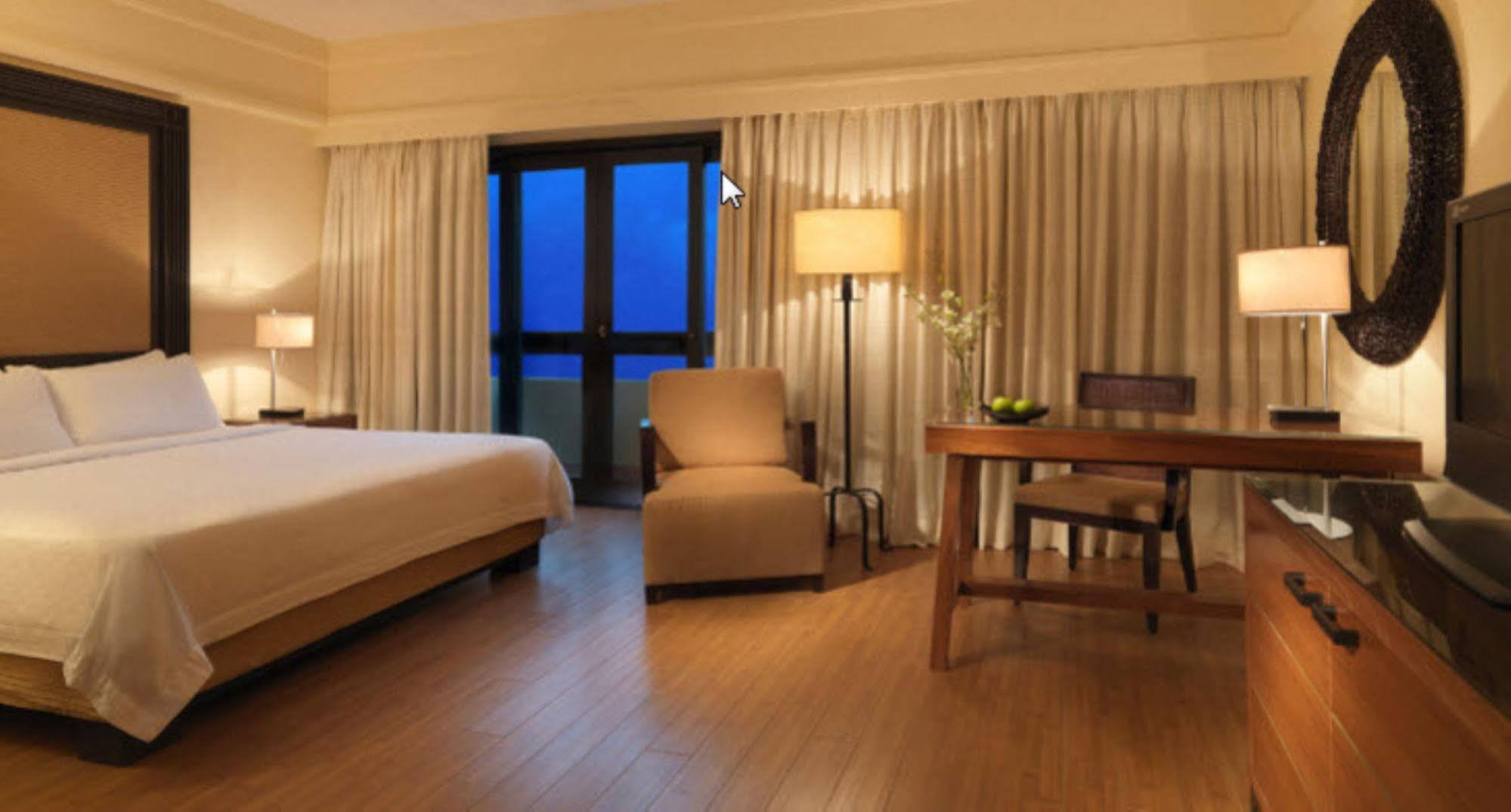 Hyatt Regency Kuantan Resort Екстер'єр фото A room at the hotel